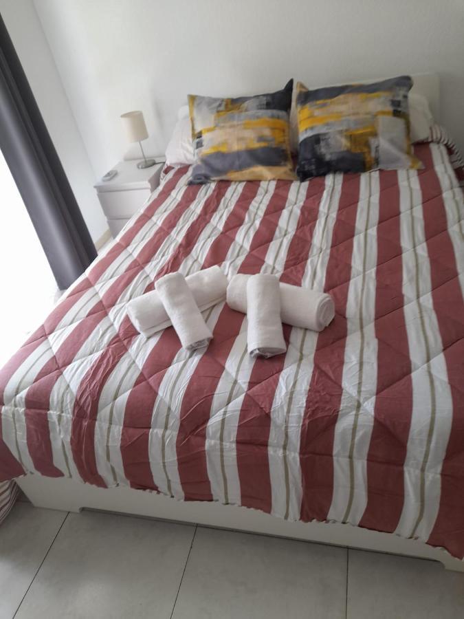 Lyrioshomes Manantiales Beach توريمولينوس المظهر الخارجي الصورة